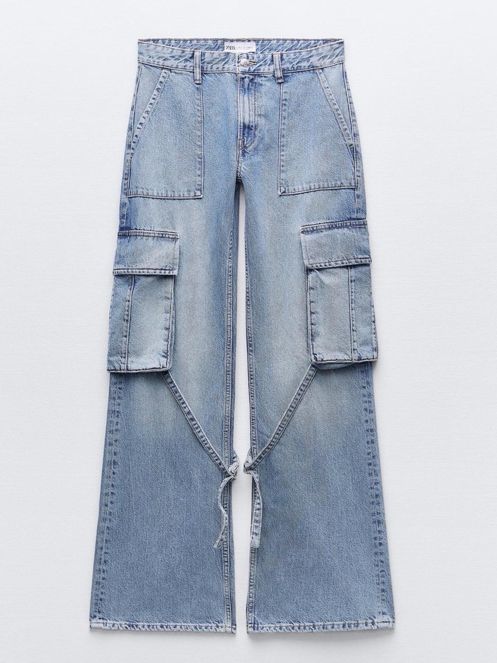 Zara Mid Rise TRF Cargo Jeans